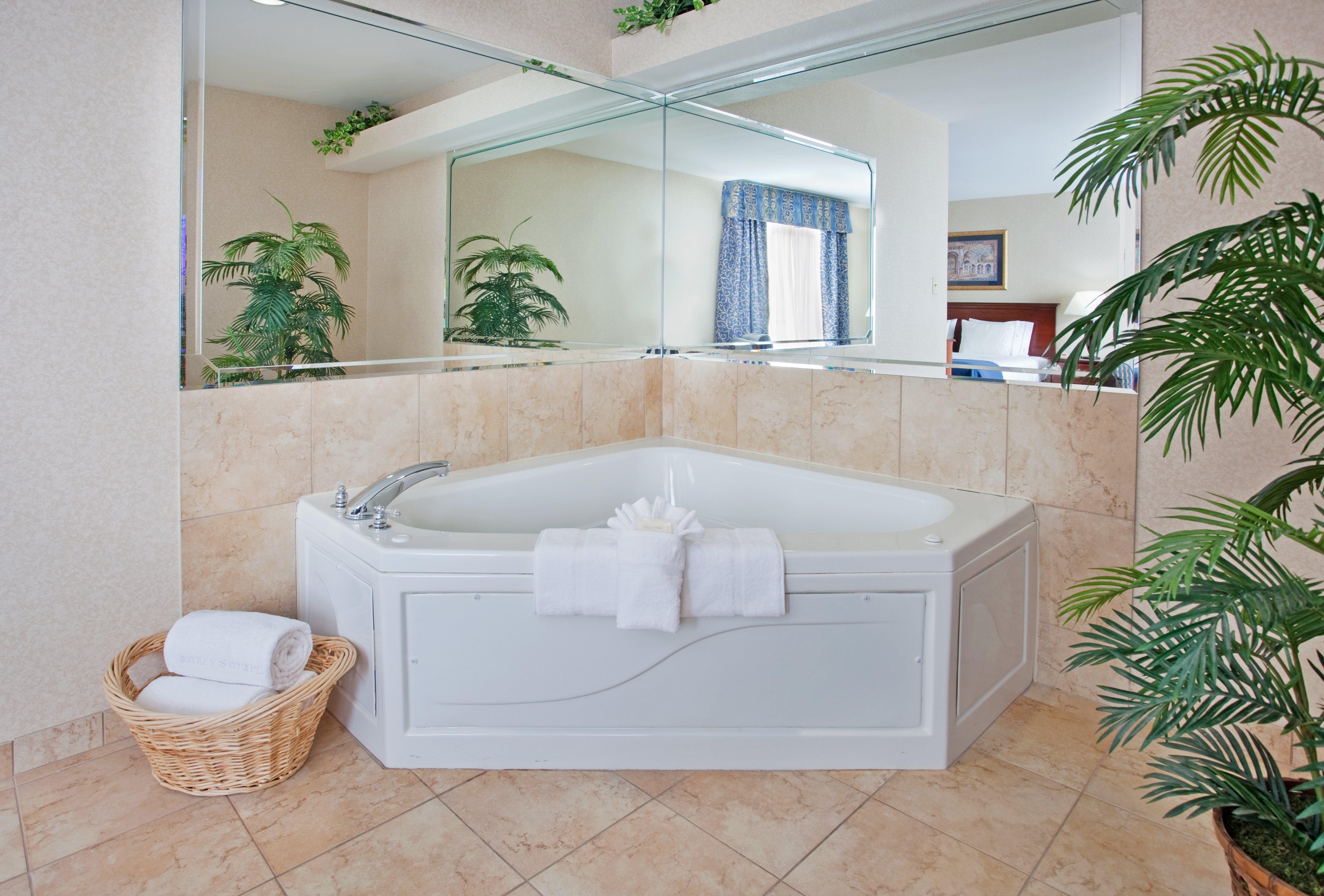 Holiday Inn Express Hotel & Suites Farmington, An Ihg Hotel Екстериор снимка