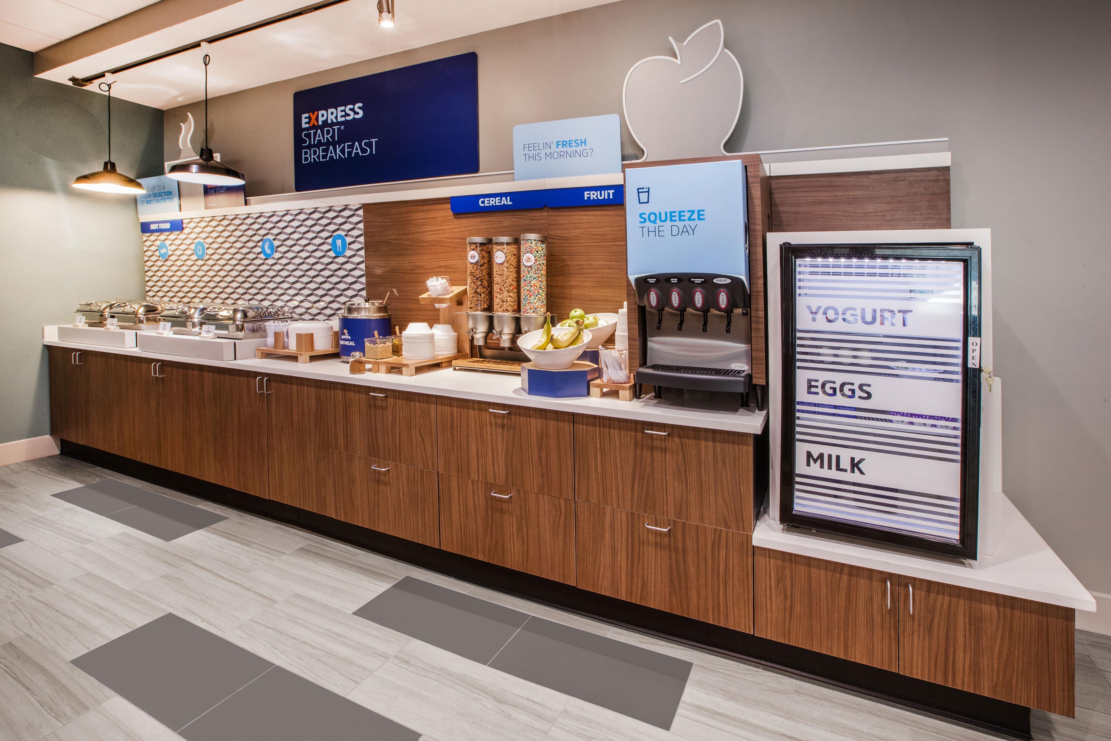 Holiday Inn Express Hotel & Suites Farmington, An Ihg Hotel Екстериор снимка